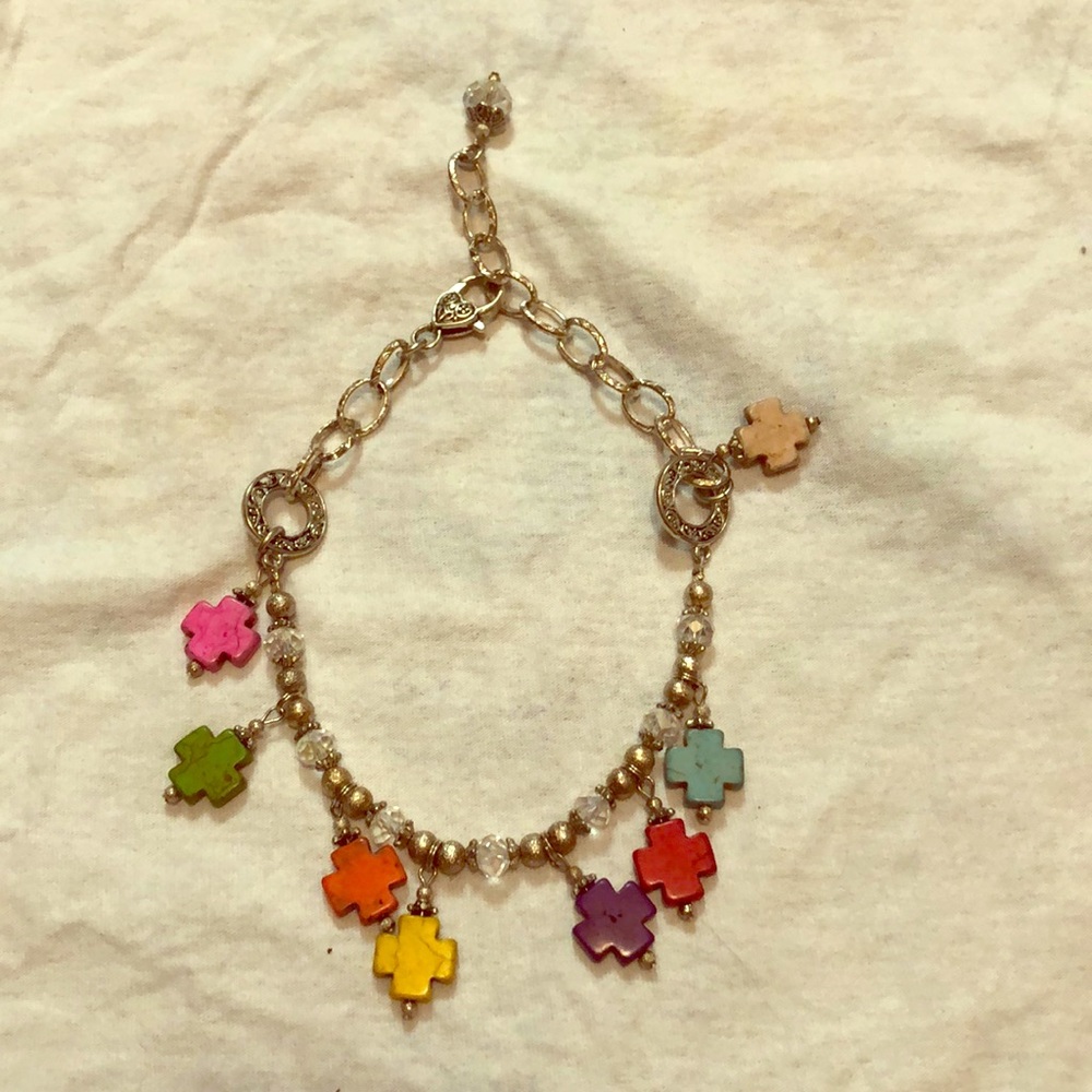 Small cross necklace